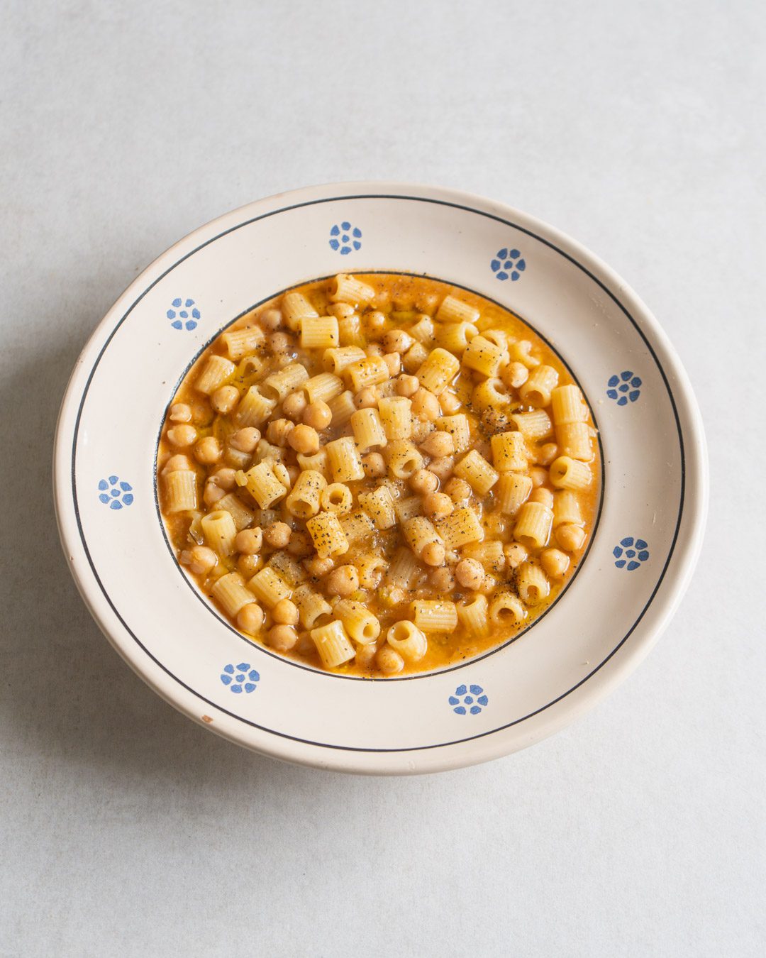 Pasta e Ceci (Italian Pasta and Chickpea Stew)